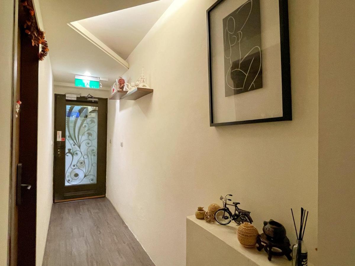 Jhen Adores Homestay Taichung Exterior photo